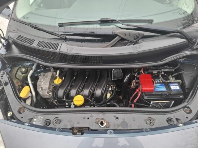 Сірий Рено 4, об'ємом двигуна 1.6 л та пробігом 212 тис. км за 5500 $, фото 17 на Automoto.ua