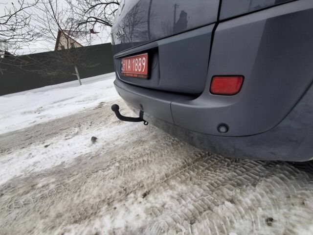 Сірий Рено 4, об'ємом двигуна 1.6 л та пробігом 212 тис. км за 5500 $, фото 6 на Automoto.ua