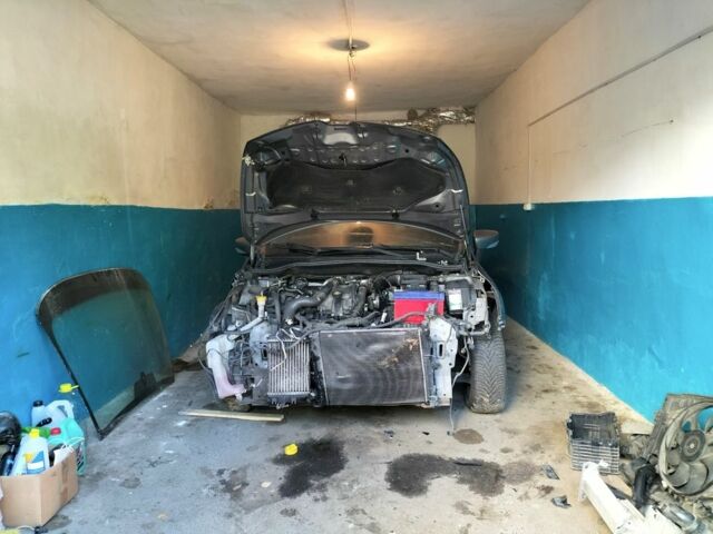 Сірий Рено 4, об'ємом двигуна 1.46 л та пробігом 211 тис. км за 4000 $, фото 3 на Automoto.ua