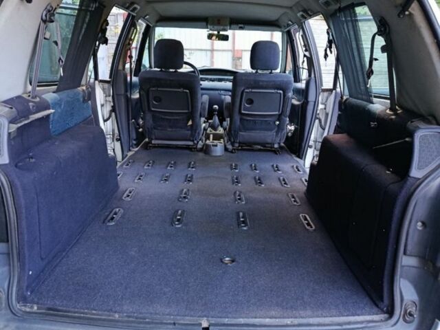 Серый Рено 4, объемом двигателя 2 л и пробегом 3 тыс. км за 3564 $, фото 7 на Automoto.ua