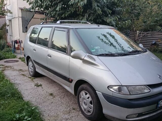 Серый Рено 4, объемом двигателя 2 л и пробегом 3 тыс. км за 3564 $, фото 2 на Automoto.ua