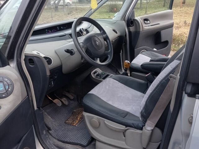 Серый Рено 4, объемом двигателя 2 л и пробегом 254 тыс. км за 4600 $, фото 7 на Automoto.ua