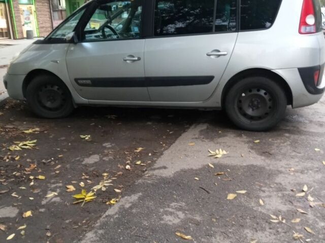 Серый Рено 4, объемом двигателя 3 л и пробегом 309 тыс. км за 2650 $, фото 1 на Automoto.ua