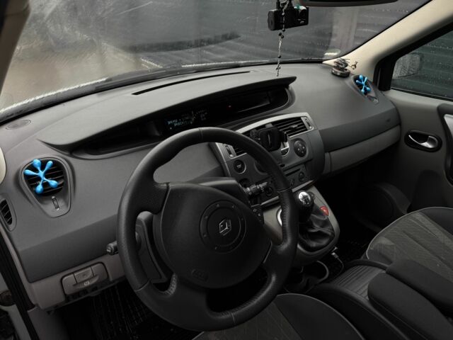 Серый Рено 4, объемом двигателя 1.6 л и пробегом 270 тыс. км за 3900 $, фото 2 на Automoto.ua