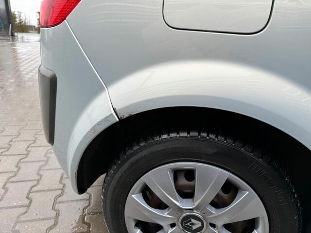 Серый Рено 4, объемом двигателя 1.6 л и пробегом 270 тыс. км за 3900 $, фото 8 на Automoto.ua