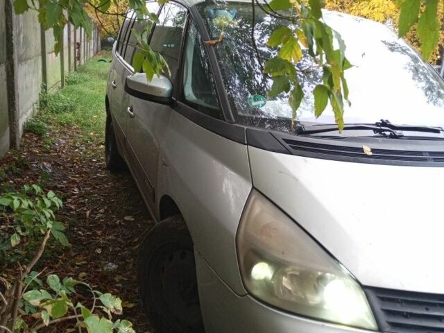 Серый Рено 4, объемом двигателя 3 л и пробегом 309 тыс. км за 2650 $, фото 5 на Automoto.ua