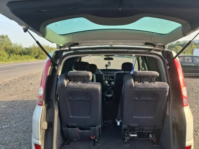 Сірий Рено 4, об'ємом двигуна 2.2 л та пробігом 270 тис. км за 5000 $, фото 7 на Automoto.ua