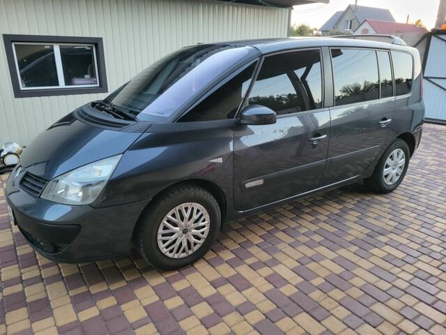 Серый Рено 4, объемом двигателя 2 л и пробегом 269 тыс. км за 4299 $, фото 3 на Automoto.ua