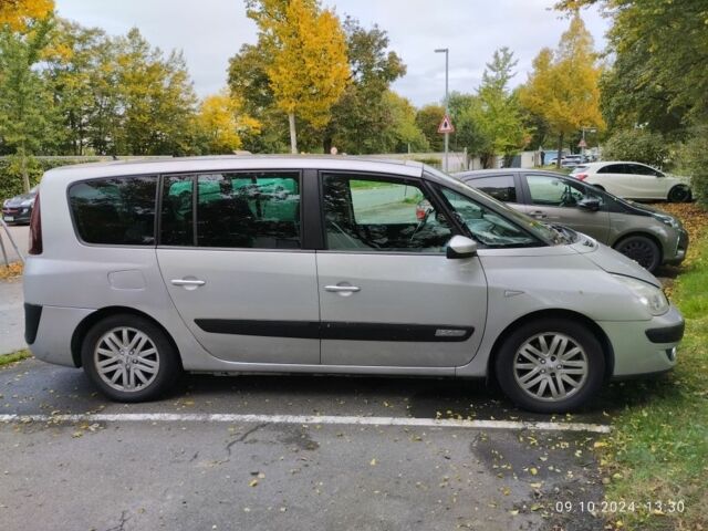 Серый Рено 4, объемом двигателя 2 л и пробегом 316 тыс. км за 5400 $, фото 6 на Automoto.ua