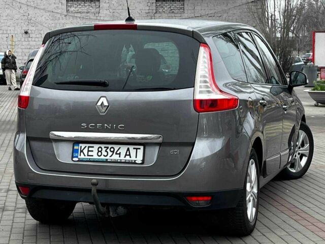 Серый Рено 4, объемом двигателя 1.6 л и пробегом 204 тыс. км за 9200 $, фото 3 на Automoto.ua