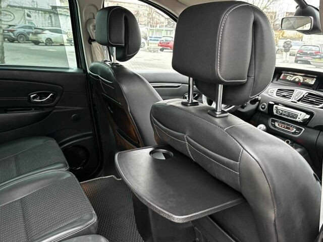 Серый Рено 4, объемом двигателя 1.6 л и пробегом 204 тыс. км за 9200 $, фото 21 на Automoto.ua