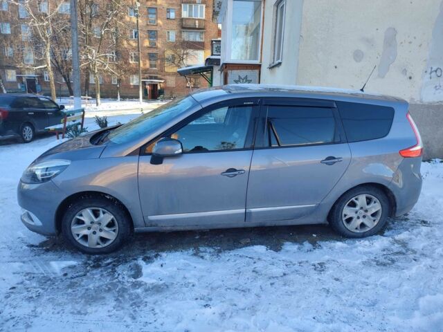 Сірий Рено 4, об'ємом двигуна 1.5 л та пробігом 286 тис. км за 9000 $, фото 3 на Automoto.ua