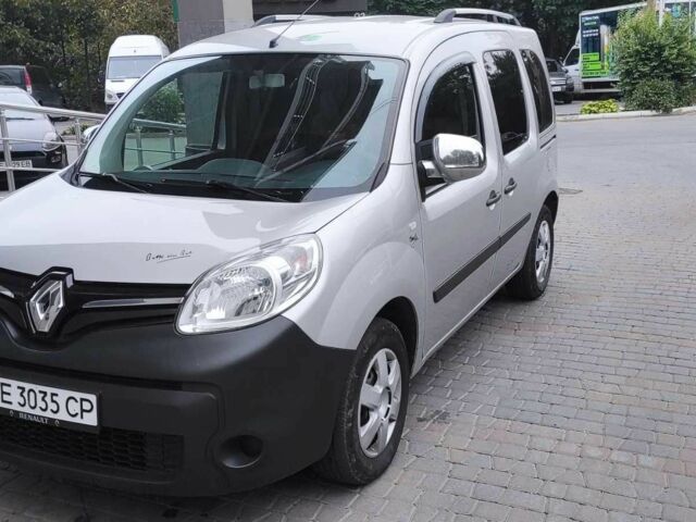 Серый Рено 4, объемом двигателя 1.5 л и пробегом 267 тыс. км за 11900 $, фото 7 на Automoto.ua