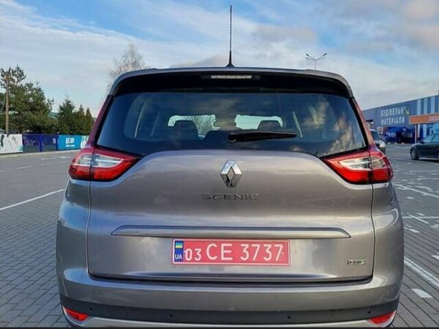 Серый Рено 4, объемом двигателя 0 л и пробегом 235 тыс. км за 16000 $, фото 4 на Automoto.ua