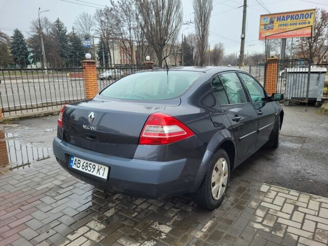 Серый Рено 4, объемом двигателя 1.4 л и пробегом 151 тыс. км за 3750 $, фото 2 на Automoto.ua