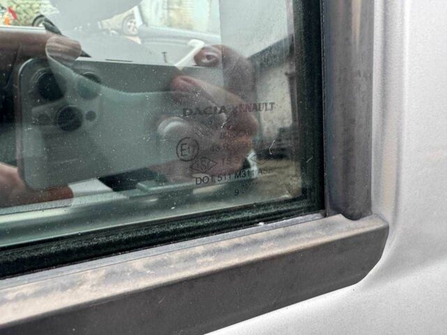 Серый Рено 4, объемом двигателя 1.4 л и пробегом 172 тыс. км за 3350 $, фото 21 на Automoto.ua