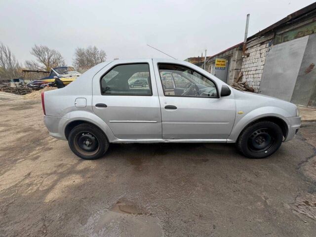 Серый Рено 4, объемом двигателя 1.4 л и пробегом 172 тыс. км за 3350 $, фото 6 на Automoto.ua