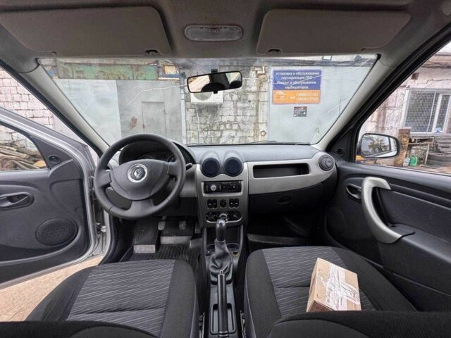 Серый Рено 4, объемом двигателя 1.4 л и пробегом 172 тыс. км за 3350 $, фото 7 на Automoto.ua