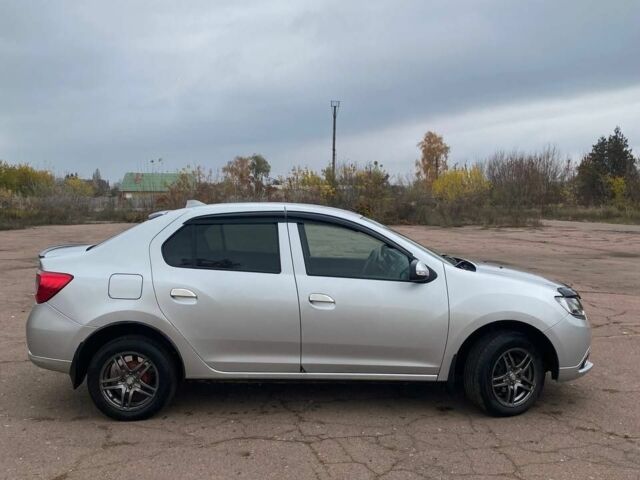 Рено 4 2013 в Мене на Automoto.ua Серый Рено 4, объемом двигателя 1.5 л и пробегом 254 тыс. км за 5300 $, фото 4 на Automoto.ua