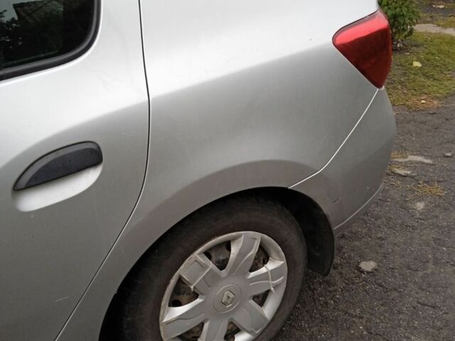 Сірий Рено 4, об'ємом двигуна 1.1 л та пробігом 115 тис. км за 5200 $, фото 1 на Automoto.ua