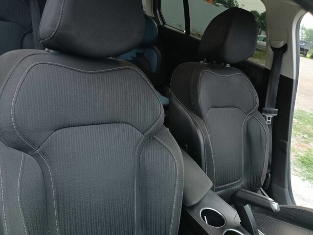 Сірий Рено 4, об'ємом двигуна 1.5 л та пробігом 238 тис. км за 12199 $, фото 7 на Automoto.ua