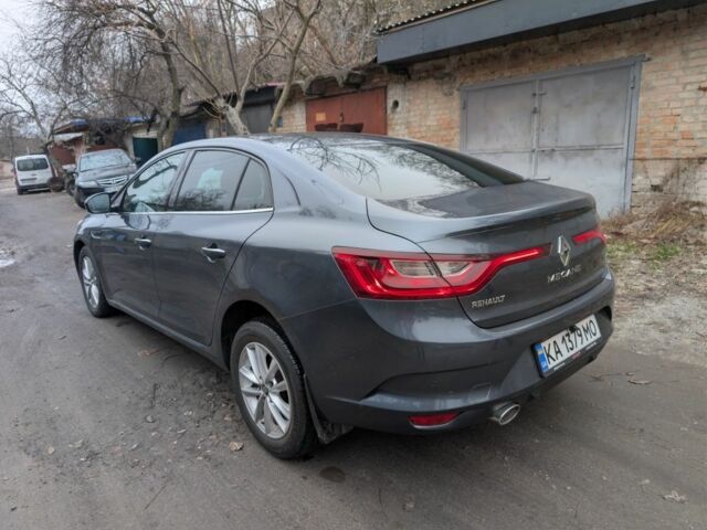 Серый Рено 4, объемом двигателя 1.5 л и пробегом 185 тыс. км за 12500 $, фото 1 на Automoto.ua