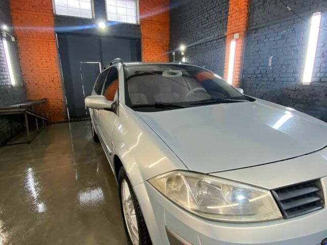 Серый Рено 4, объемом двигателя 1.9 л и пробегом 333 тыс. км за 4500 $, фото 1 на Automoto.ua