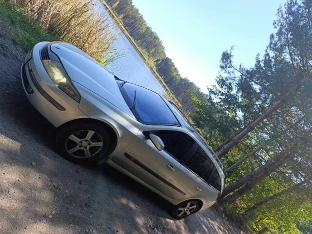 Серый Рено 4, объемом двигателя 1.9 л и пробегом 290 тыс. км за 3300 $, фото 5 на Automoto.ua