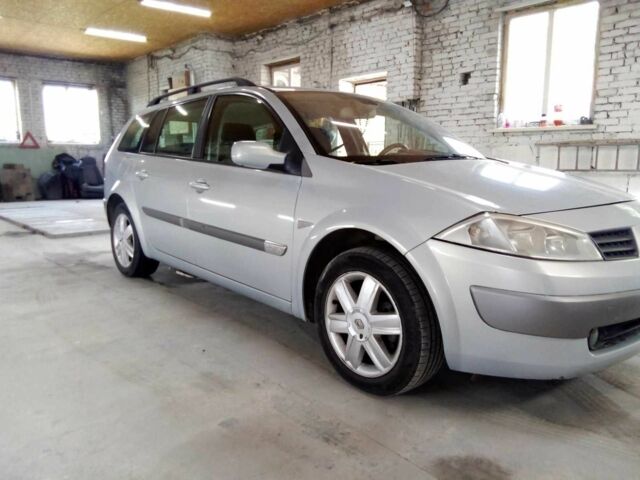 Серый Рено 4, объемом двигателя 2 л и пробегом 190 тыс. км за 4700 $, фото 7 на Automoto.ua