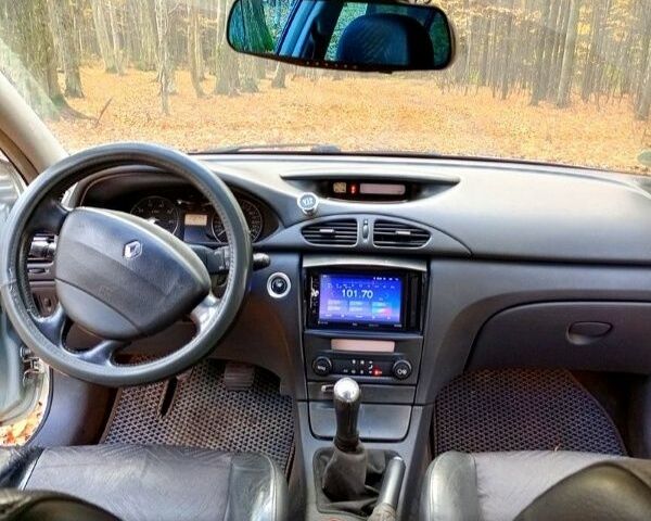 Серый Рено 4, объемом двигателя 1.8 л и пробегом 270 тыс. км за 3000 $, фото 9 на Automoto.ua