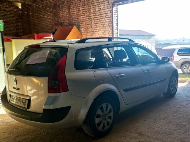 Серый Рено 4, объемом двигателя 1.5 л и пробегом 338 тыс. км за 2100 $, фото 7 на Automoto.ua