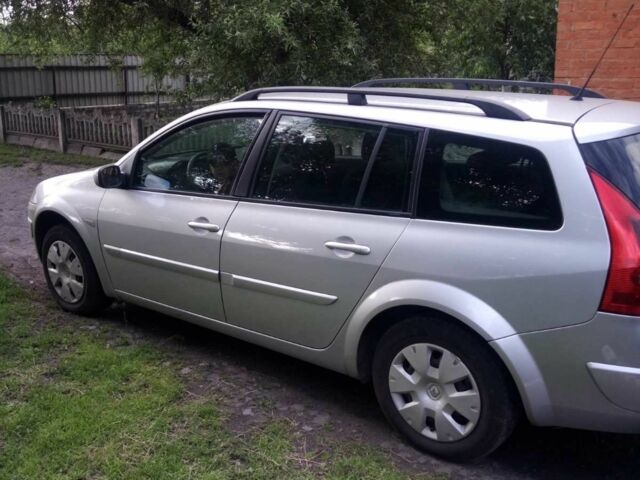 Серый Рено 4, объемом двигателя 1.6 л и пробегом 3 тыс. км за 4700 $, фото 3 на Automoto.ua