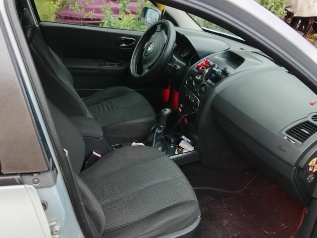 Серый Рено 4, объемом двигателя 1.4 л и пробегом 205 тыс. км за 3900 $, фото 5 на Automoto.ua