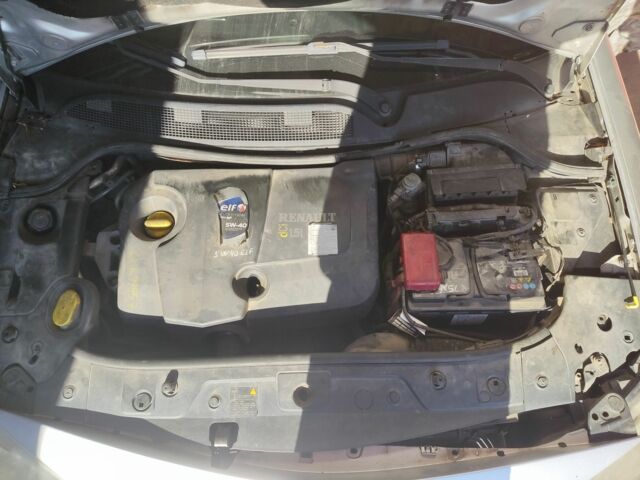 Серый Рено 4, объемом двигателя 1.5 л и пробегом 338 тыс. км за 2100 $, фото 5 на Automoto.ua