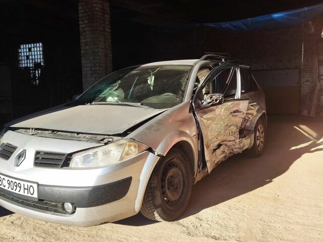 Серый Рено 4, объемом двигателя 1.5 л и пробегом 338 тыс. км за 2100 $, фото 11 на Automoto.ua