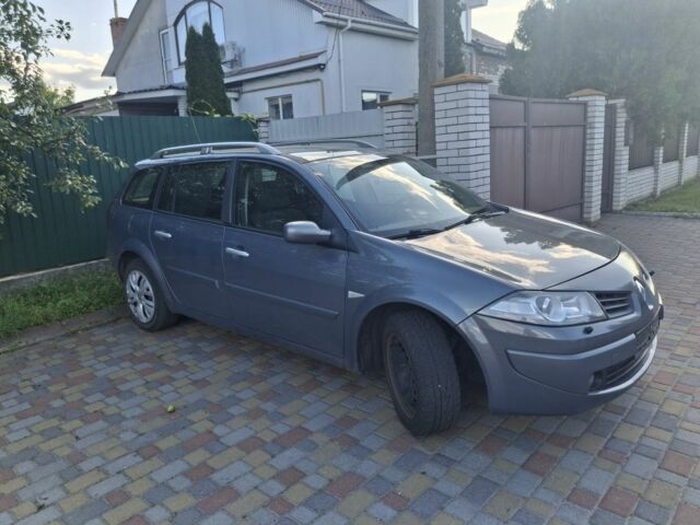 Серый Рено 4, объемом двигателя 0 л и пробегом 290 тыс. км за 5000 $, фото 2 на Automoto.ua