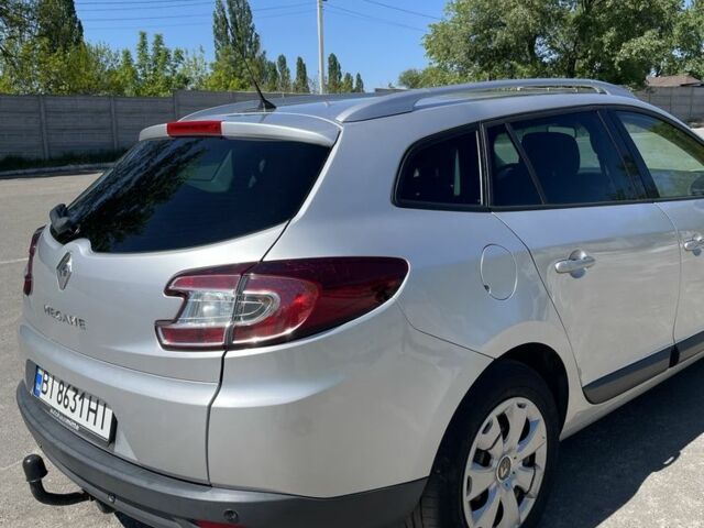 Серый Рено 4, объемом двигателя 1.6 л и пробегом 218 тыс. км за 7000 $, фото 7 на Automoto.ua