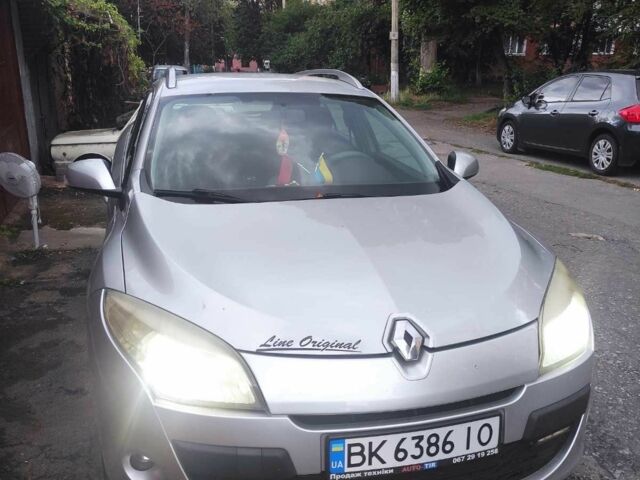Сірий Рено 4, об'ємом двигуна 1.5 л та пробігом 278 тис. км за 5510 $, фото 3 на Automoto.ua