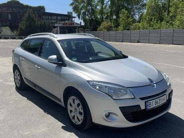 Серый Рено 4, объемом двигателя 1.6 л и пробегом 218 тыс. км за 7000 $, фото 3 на Automoto.ua