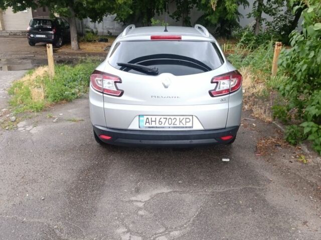 Сірий Рено 4, об'ємом двигуна 1.5 л та пробігом 345 тис. км за 7200 $, фото 2 на Automoto.ua