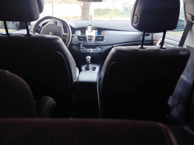 Серый Рено 4, объемом двигателя 1.5 л и пробегом 314 тыс. км за 7100 $, фото 7 на Automoto.ua