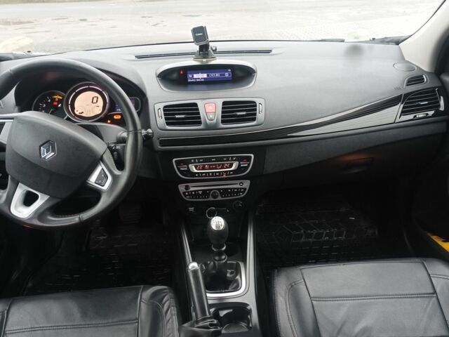 Серый Рено 4, объемом двигателя 1.5 л и пробегом 307 тыс. км за 5500 $, фото 7 на Automoto.ua