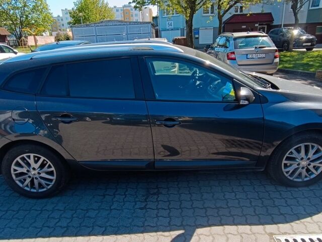 Серый Рено 4, объемом двигателя 1.5 л и пробегом 332 тыс. км за 7500 $, фото 7 на Automoto.ua