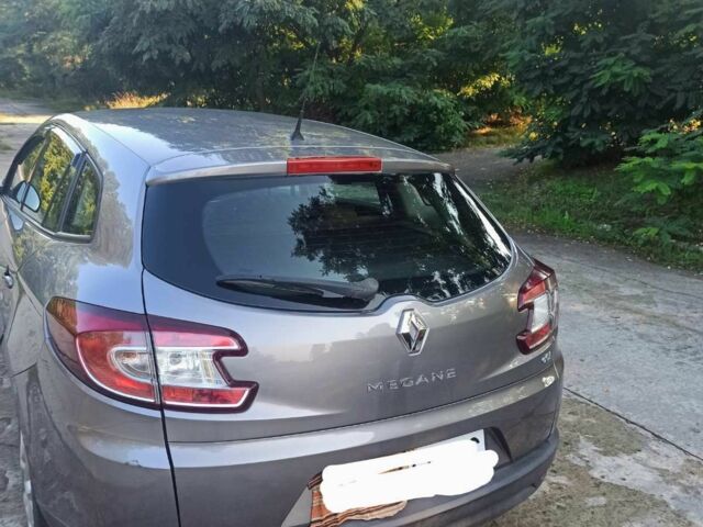 Серый Рено 4, объемом двигателя 1.5 л и пробегом 163 тыс. км за 8800 $, фото 2 на Automoto.ua