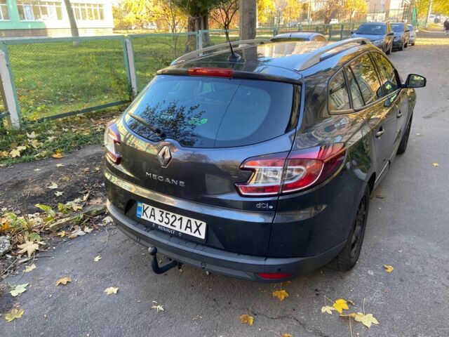 Сірий Рено 4, об'ємом двигуна 1.5 л та пробігом 320 тис. км за 7000 $, фото 3 на Automoto.ua