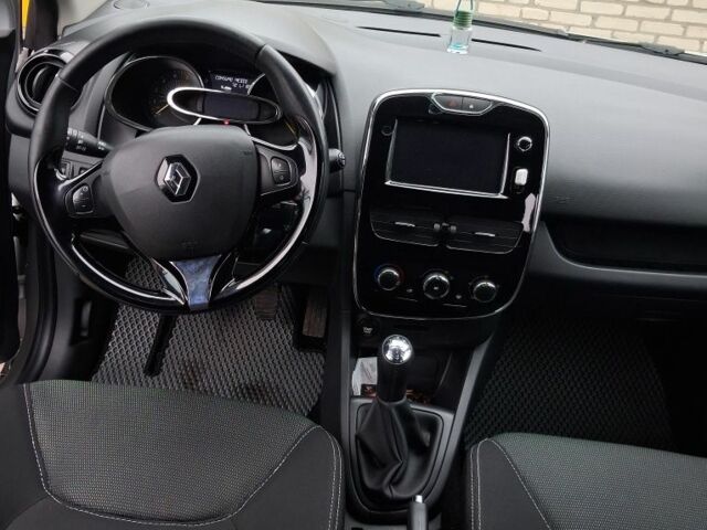 Серый Рено 4, объемом двигателя 1.5 л и пробегом 237 тыс. км за 7950 $, фото 10 на Automoto.ua