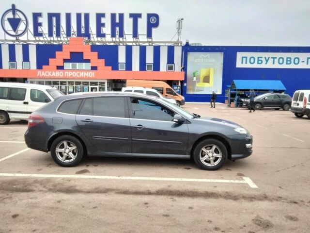 Серый Рено 4, объемом двигателя 1.5 л и пробегом 257 тыс. км за 8300 $, фото 4 на Automoto.ua