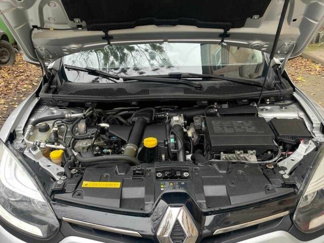 Серый Рено 4, объемом двигателя 1.5 л и пробегом 281 тыс. км за 7400 $, фото 3 на Automoto.ua