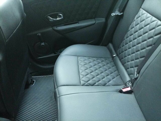 Сірий Рено 4, об'ємом двигуна 1.5 л та пробігом 260 тис. км за 8484 $, фото 2 на Automoto.ua