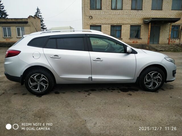 Сірий Рено 4, об'ємом двигуна 0 л та пробігом 245 тис. км за 8000 $, фото 2 на Automoto.ua